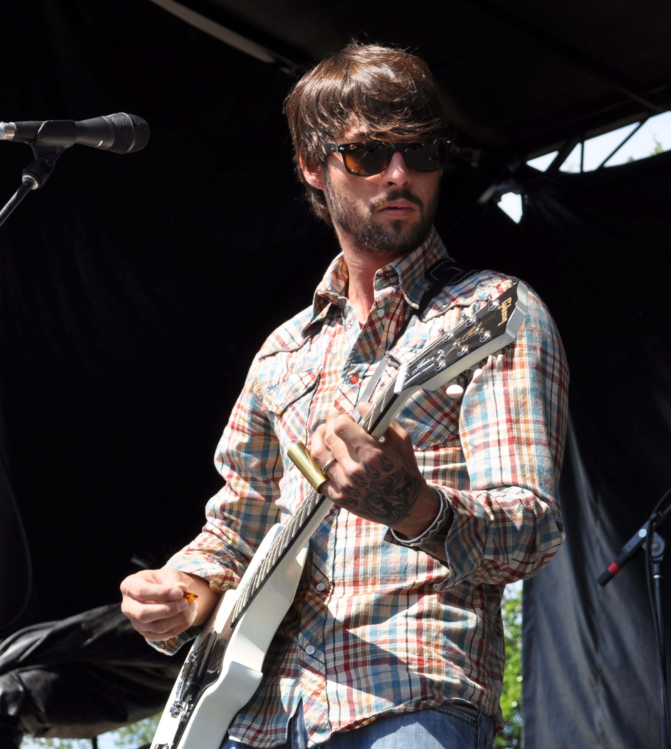 Bill's Best Bets A 'Boss' movie, Ryan Bingham, LSO takes stairway to